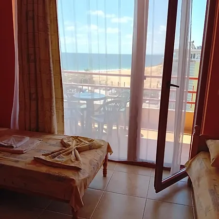 златна дюна - до южния плаж на * Nesebar