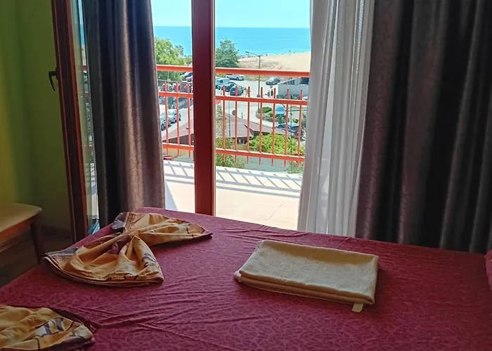 златна дюна - до южния плаж на Nesebar